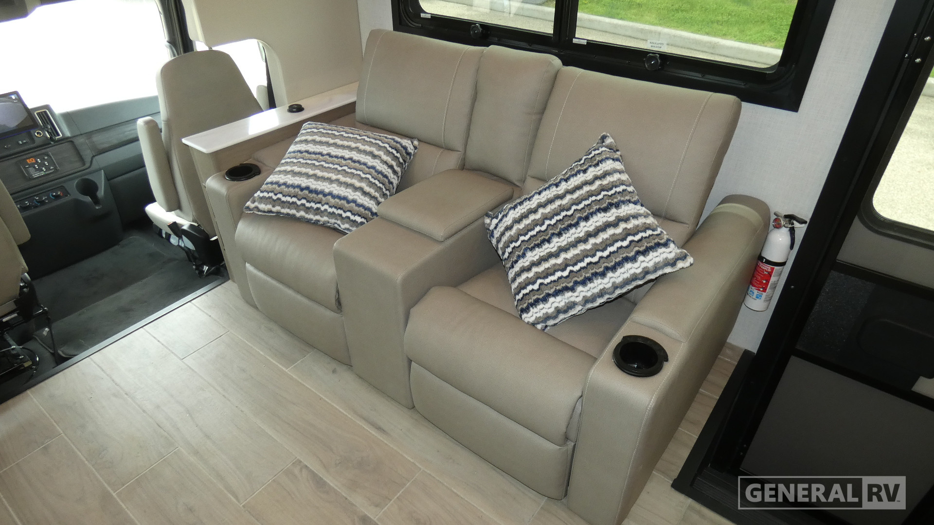 2026 Thor Motor Coach Pasadena SV 38FX for Sale