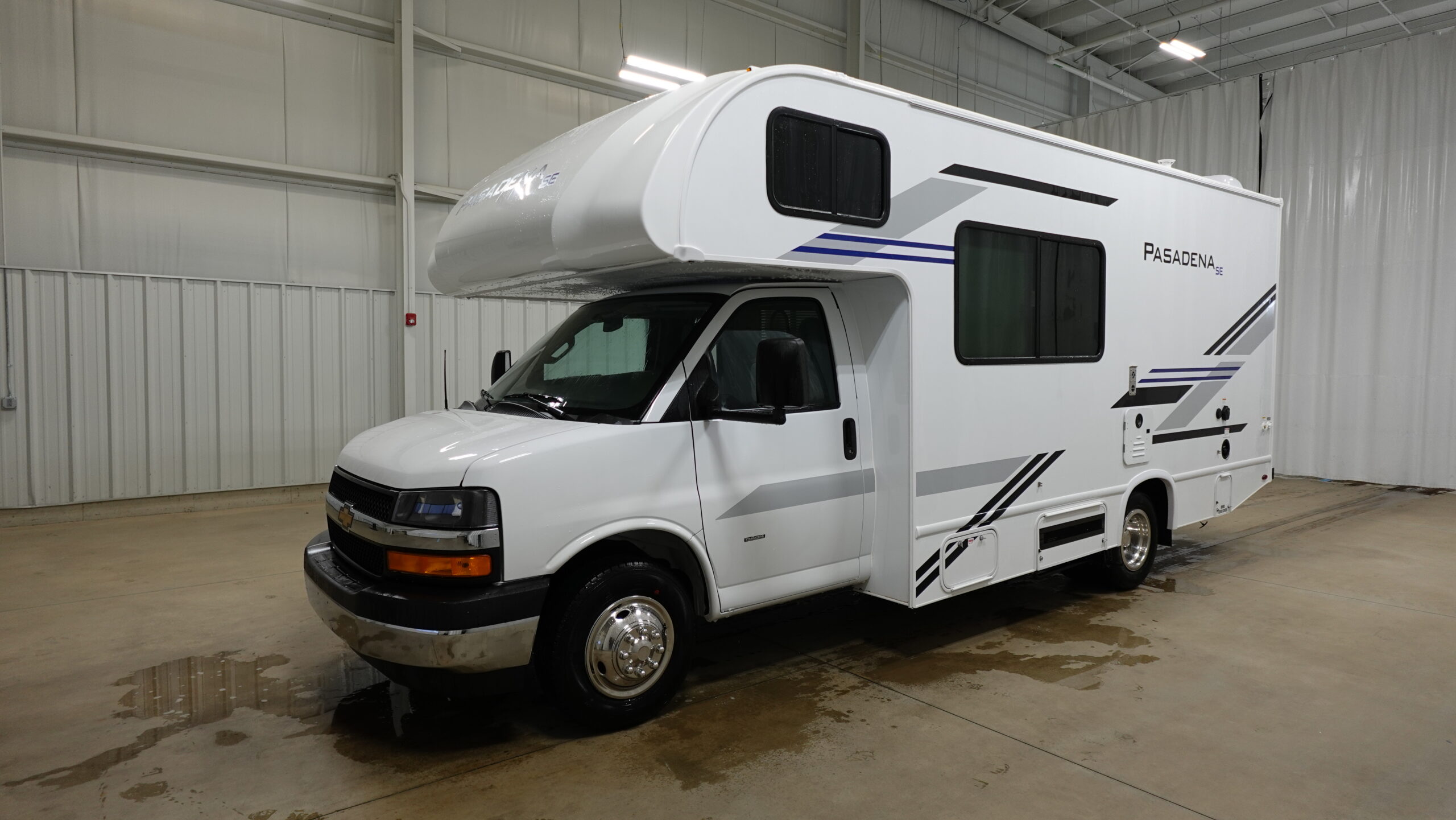 2026 Thor Motor Coach PASADENA SE SE21 Chevy  for Sale