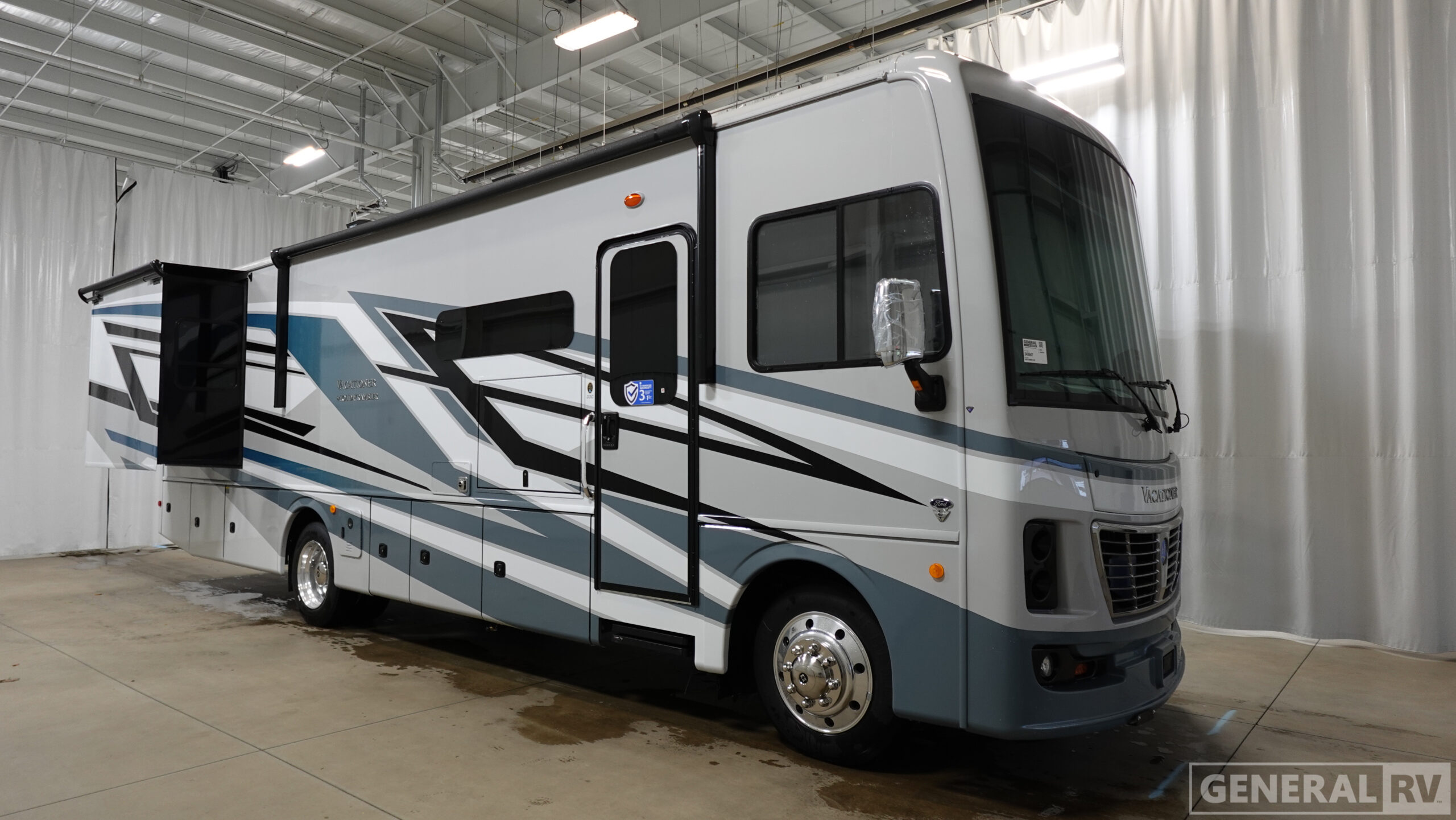 2026 Holiday Rambler Vacationer