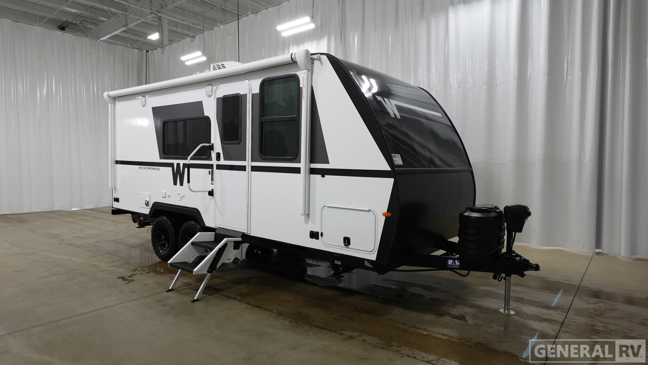 2026 Winnebago Micro Minnie