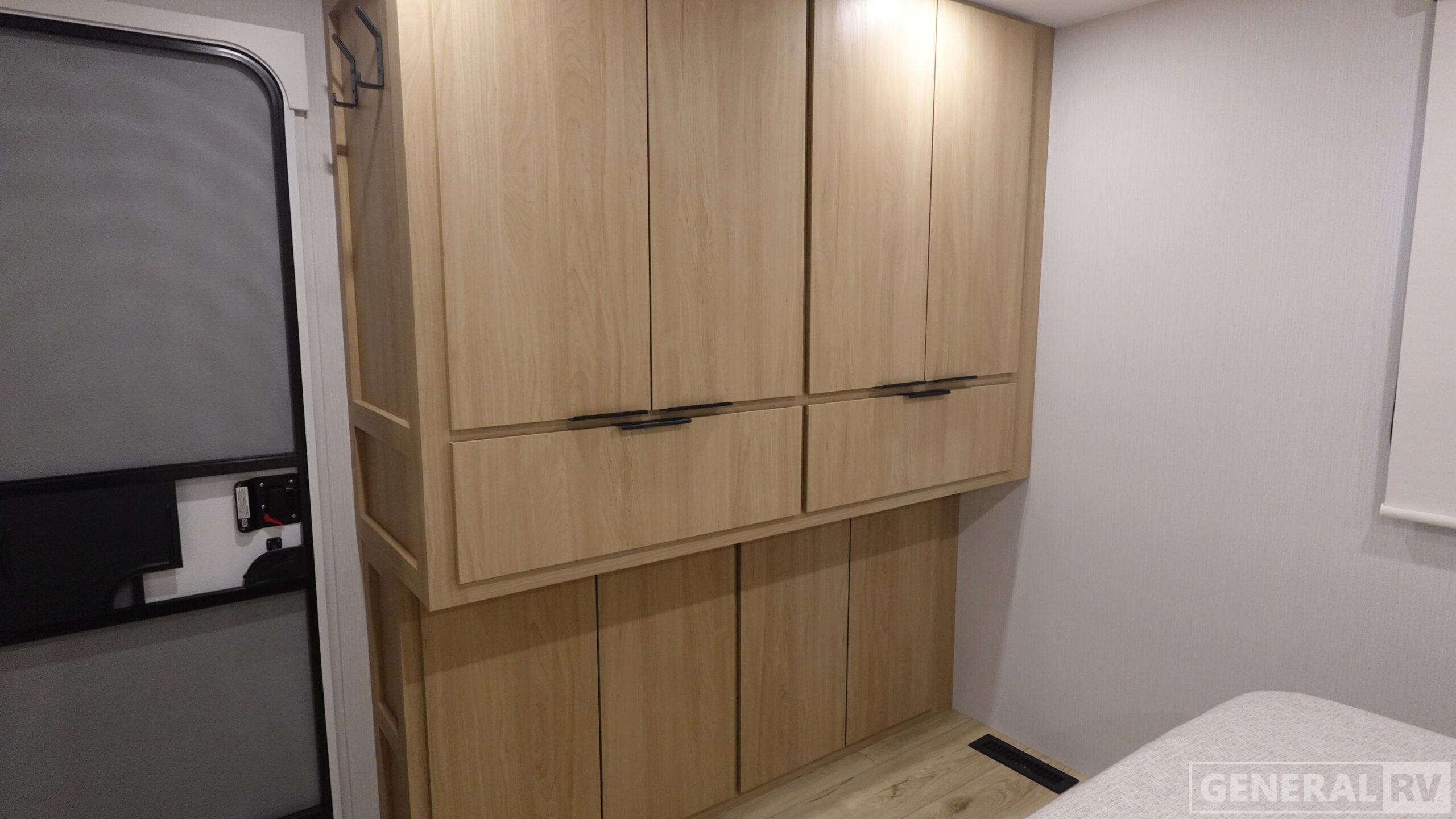 Thrive/26FKD/2026 image-26