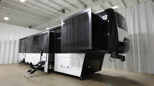 2026 Axiom Vendetta V4250