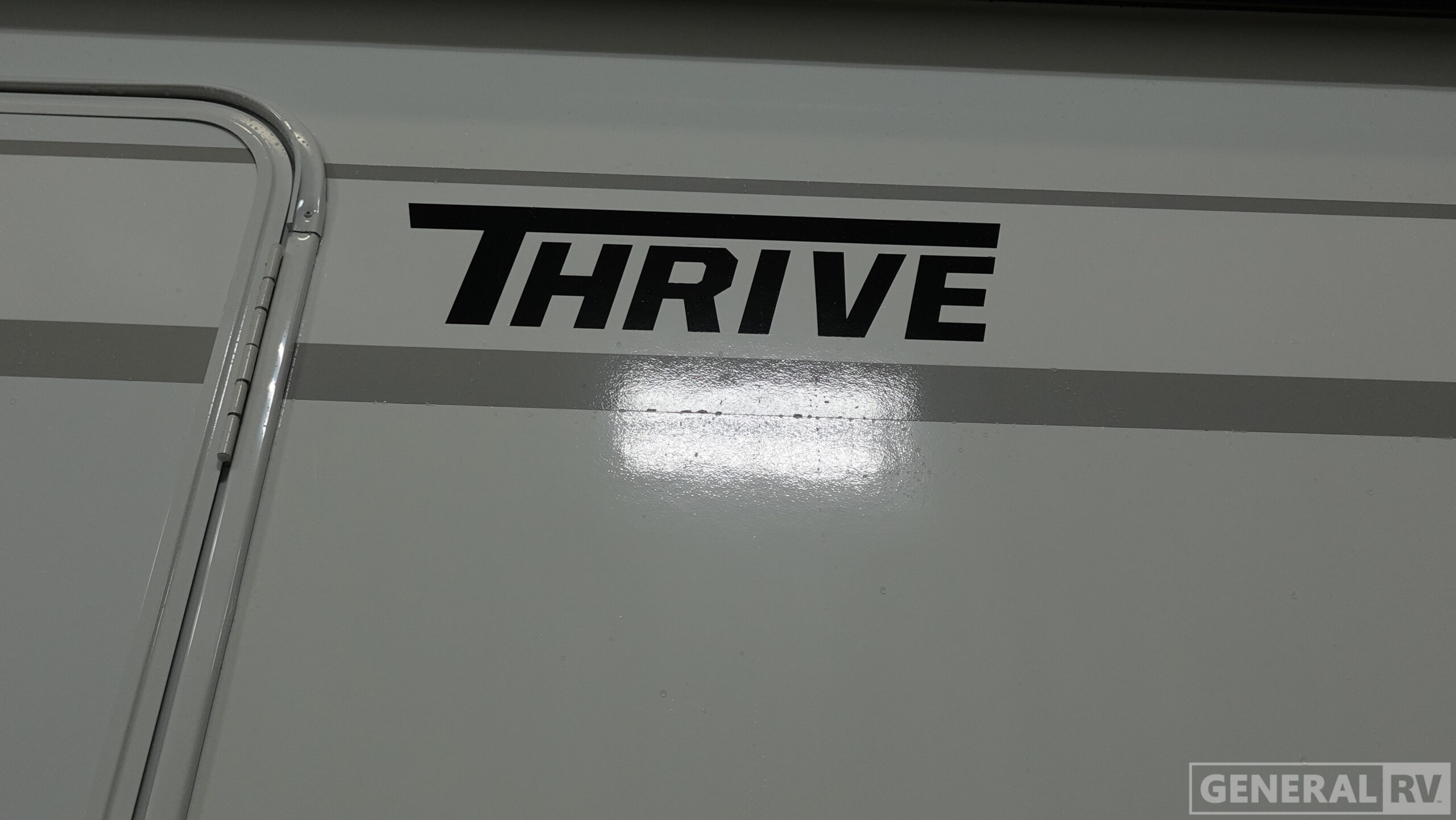 2026 Winnebago Thrive 26FKD for Sale
