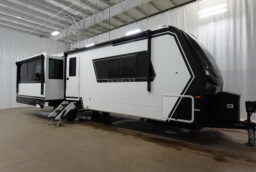 RV Image