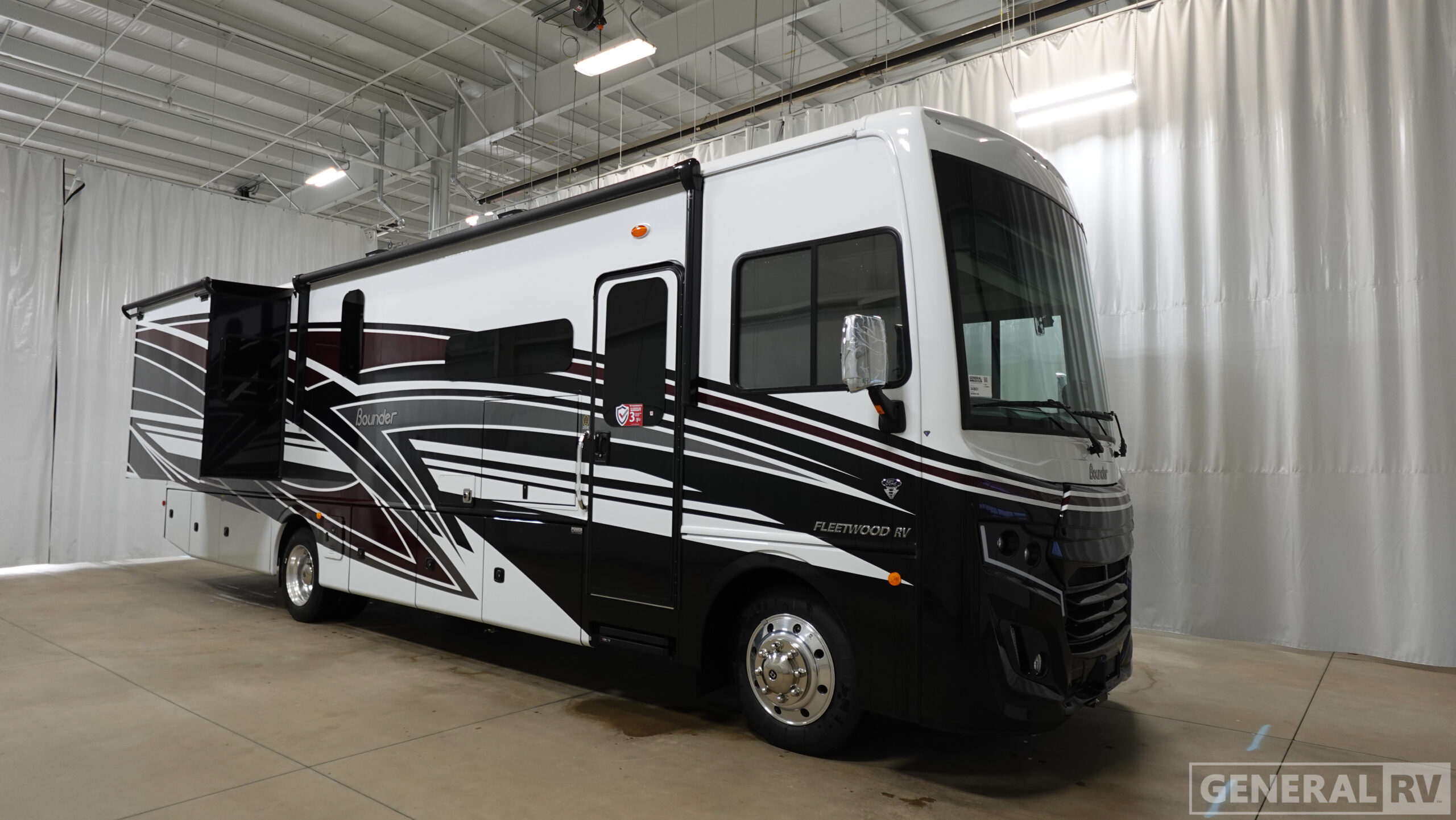 2026 Fleetwood Bounder