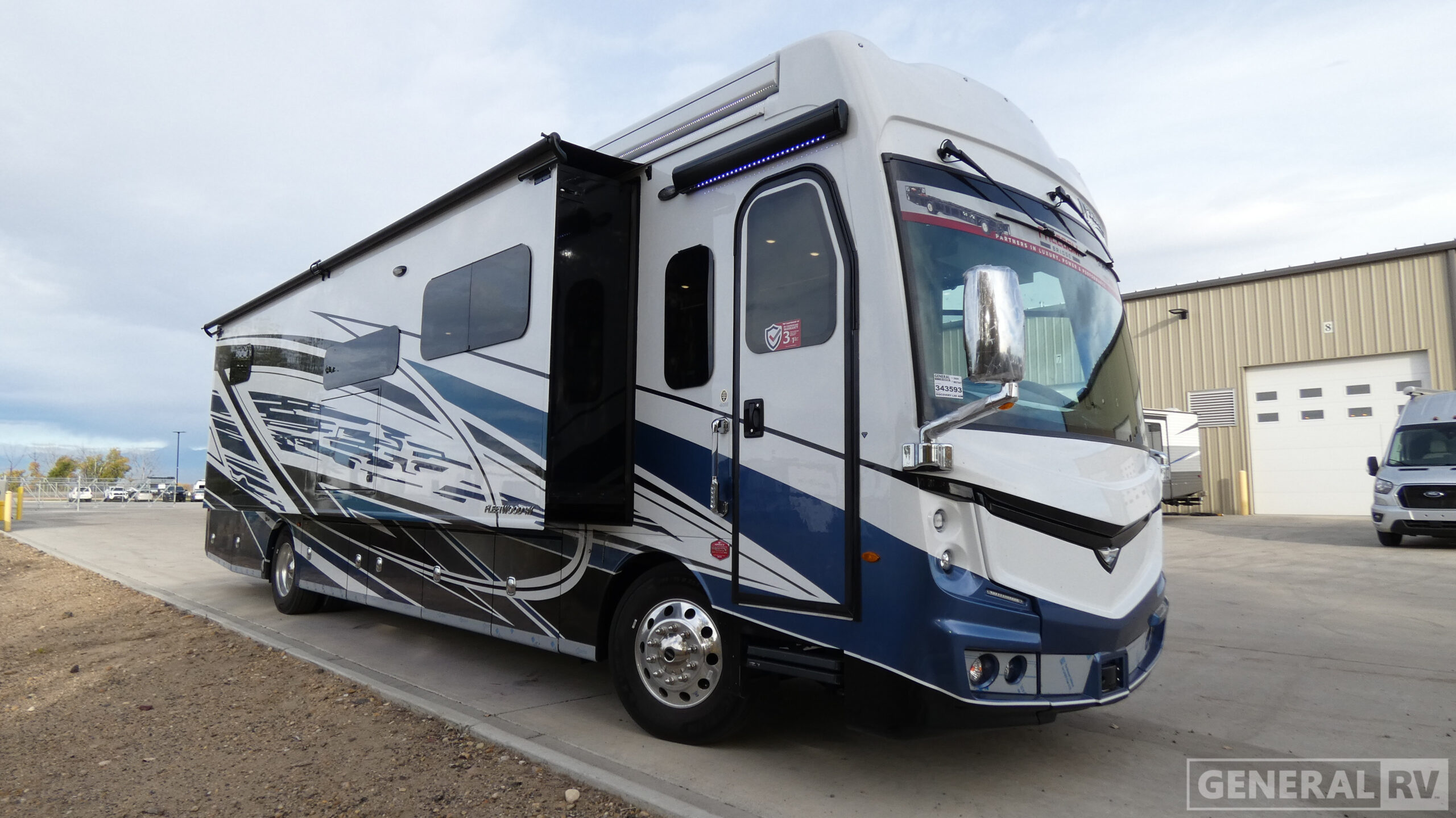 2026 Fleetwood Discovery LXE