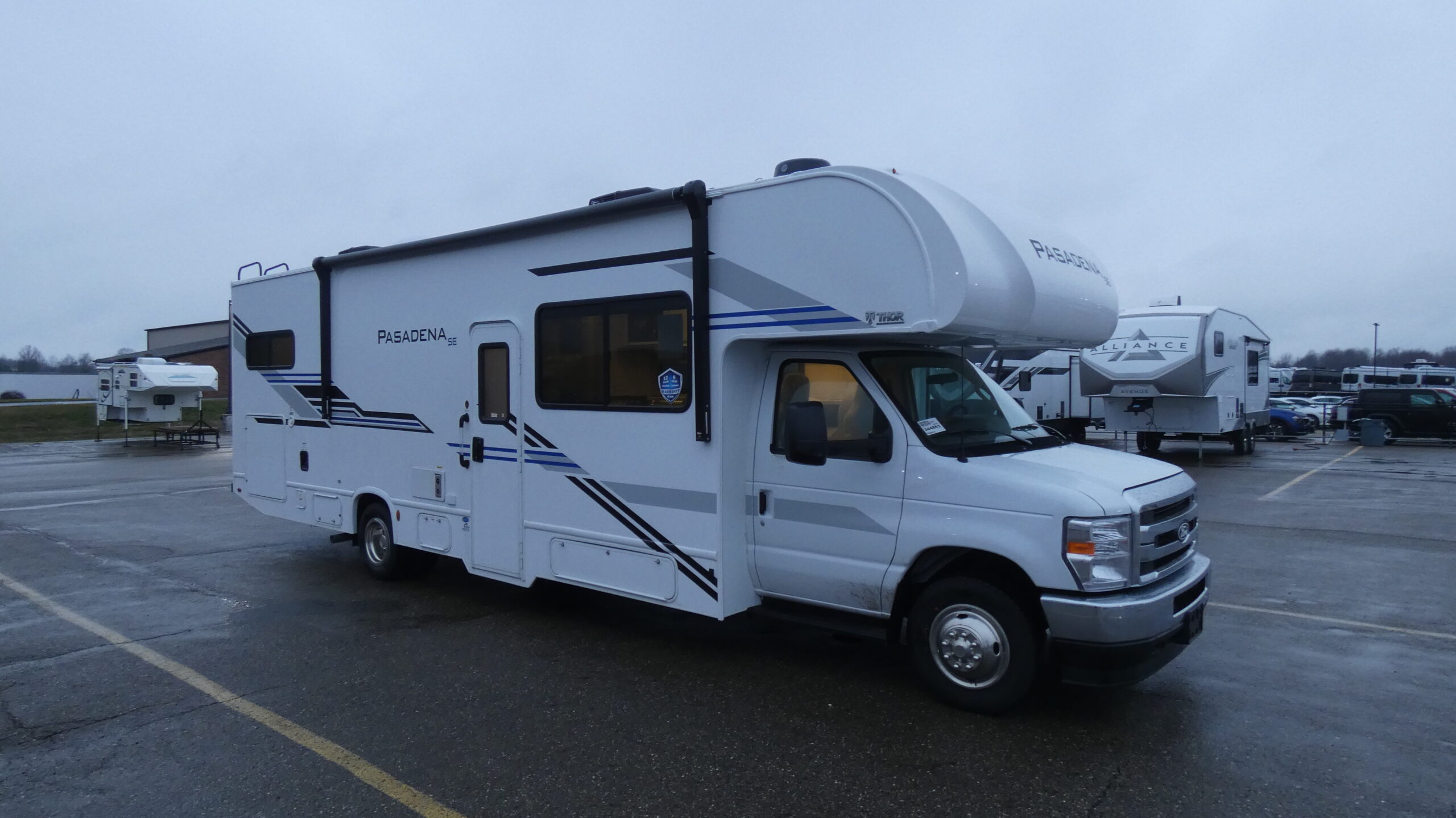 2026 Thor Motor Coach PASADENA SL31  for Sale in North Canton, OH