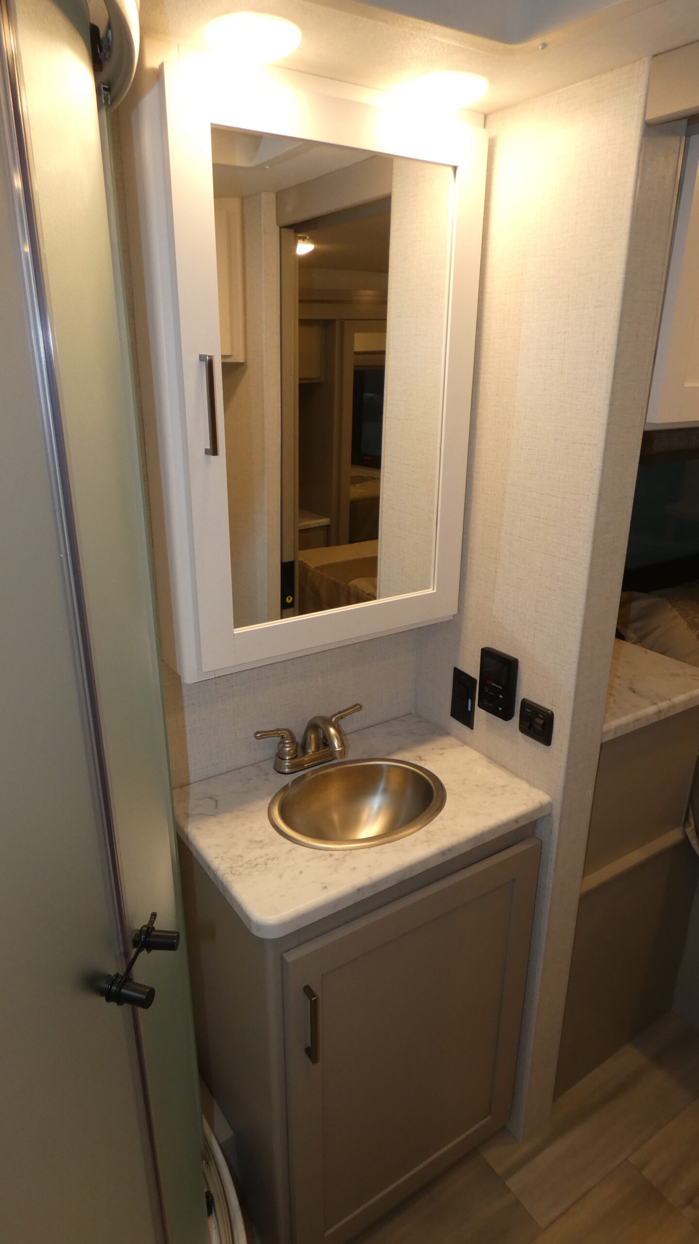 2026 Thor Motor Coach PASADENA SL31  for Sale