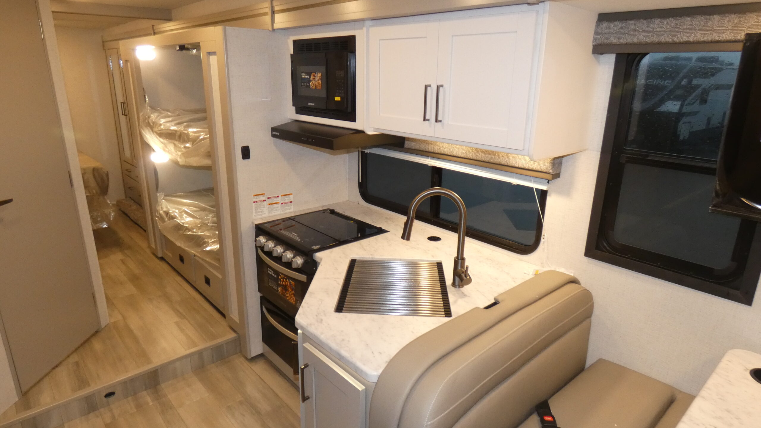 2026 Thor Motor Coach PASADENA SL31  for Sale