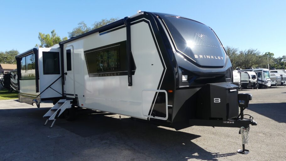 2026 BRINKLEY 310 AIR