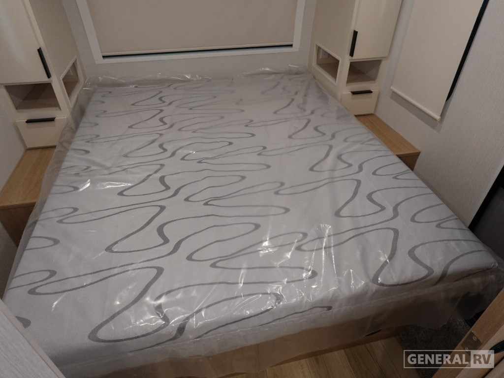 Thrive/25RLS/2026 image-8