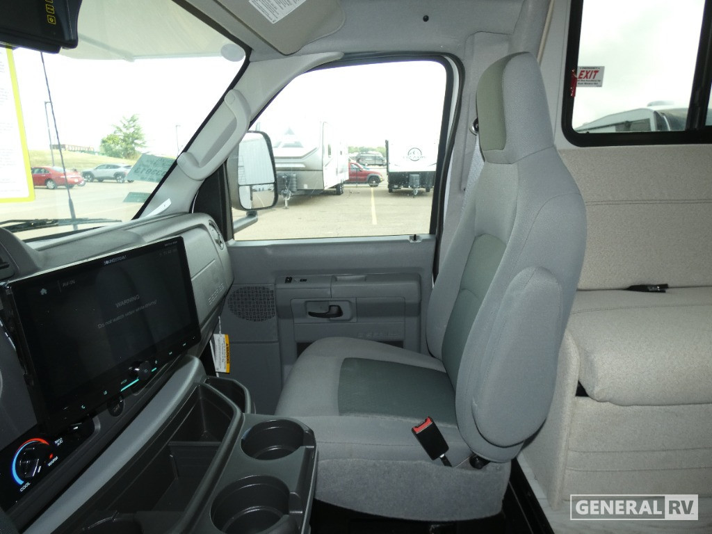 2026 Coachmen Freelander 27QB Ford for Sale