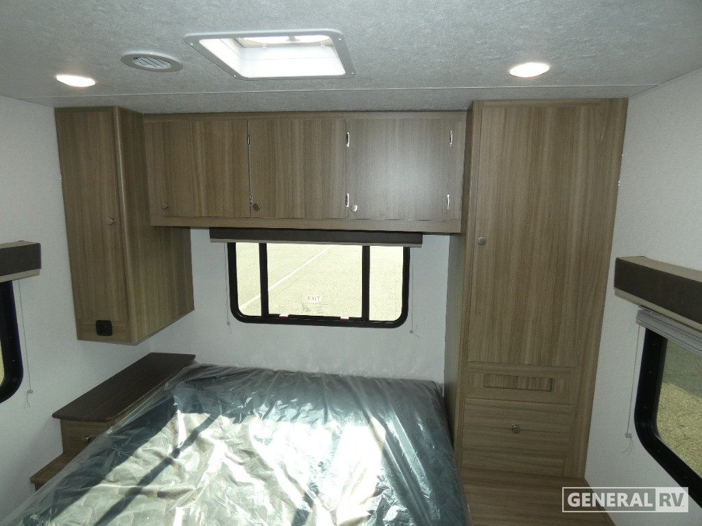 2026 Coachmen Freelander 27QB Ford for Sale