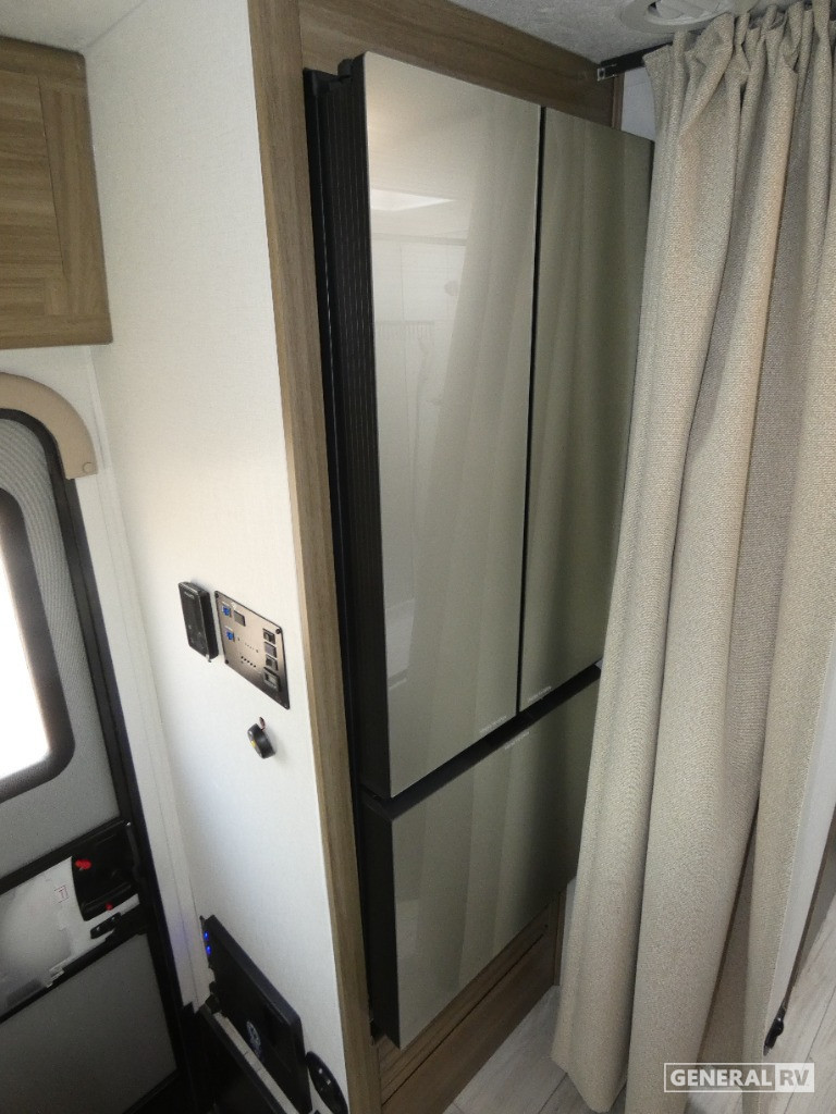 2026 Coachmen Freelander 27QB Ford for Sale