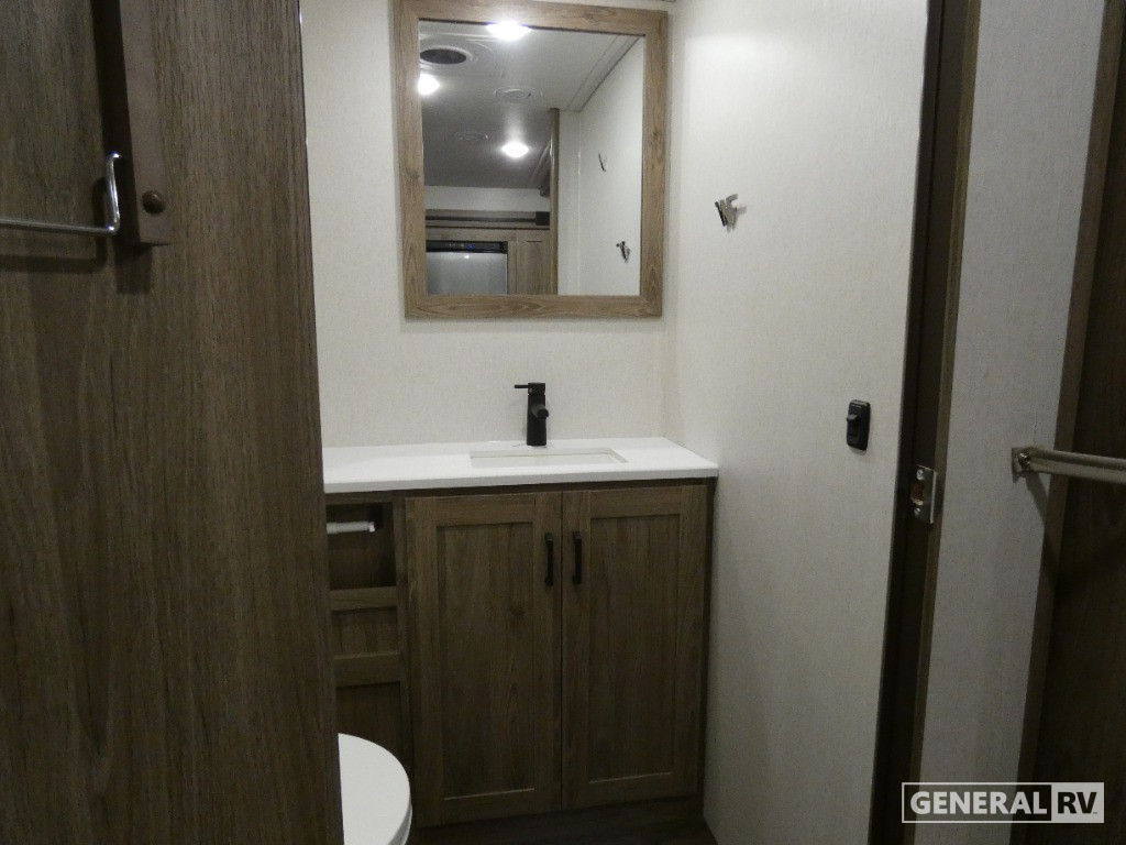 Vista/33K/2025 image-21