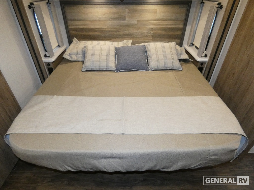 Vista/33K/2025 image-28