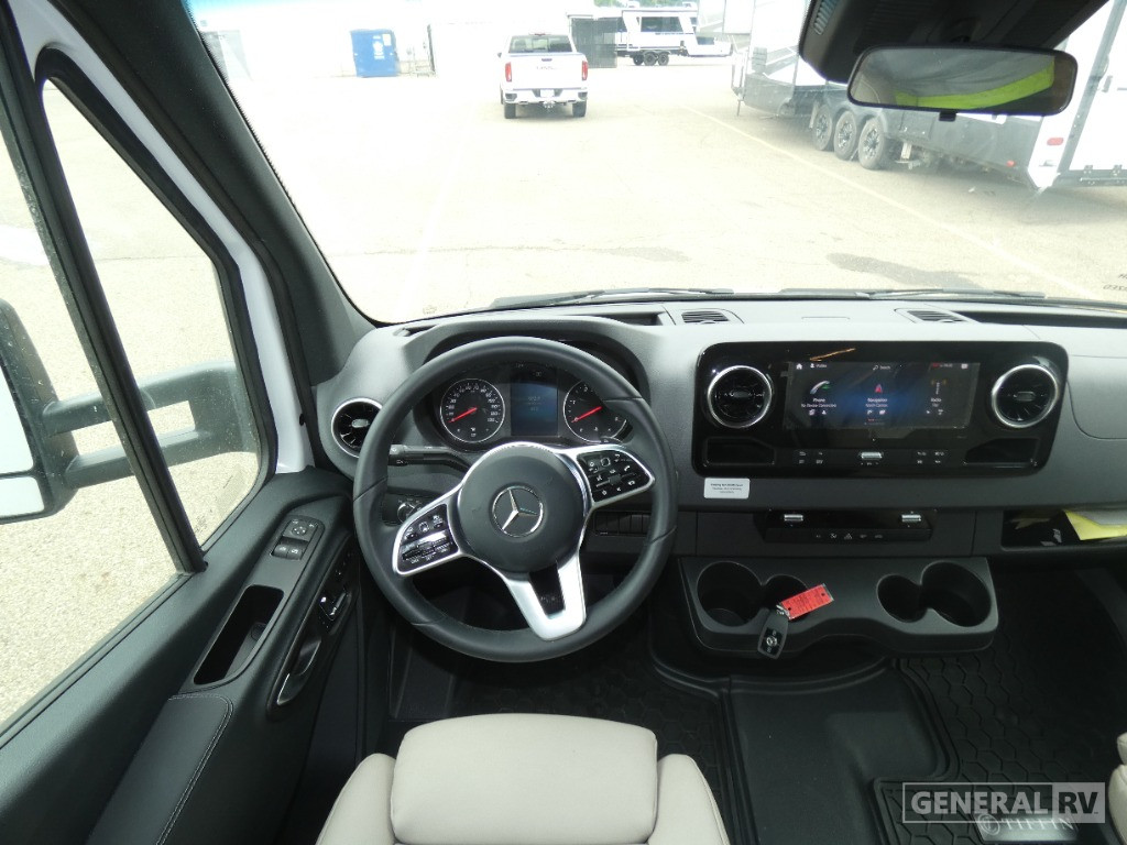 2026 Tiffin Motorhomes Wayfarer 25 XRW for Sale