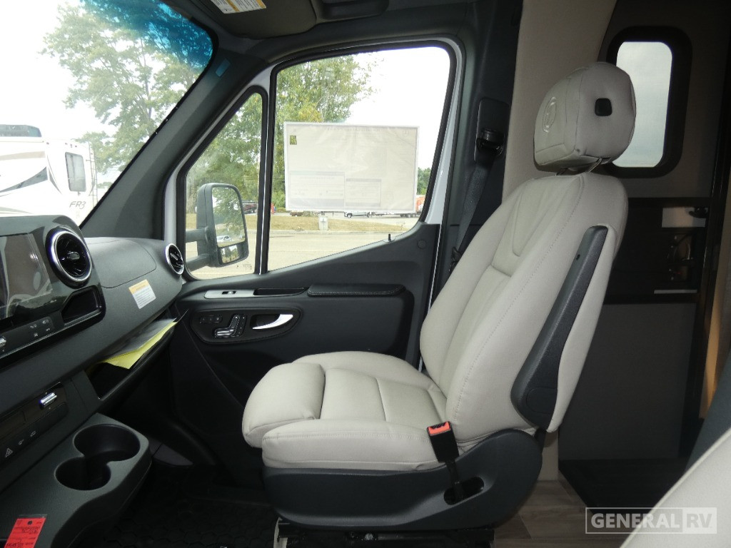 2026 Tiffin Motorhomes Wayfarer 25 XRW for Sale