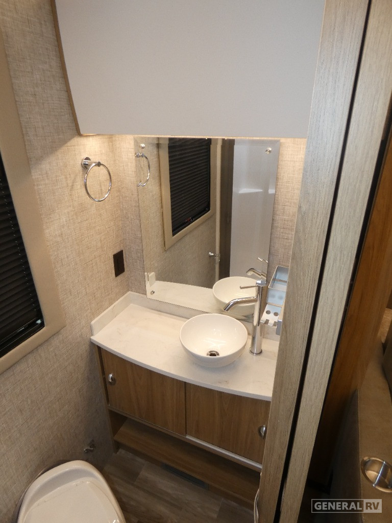 2026 Tiffin Motorhomes Wayfarer 25 XRW for Sale