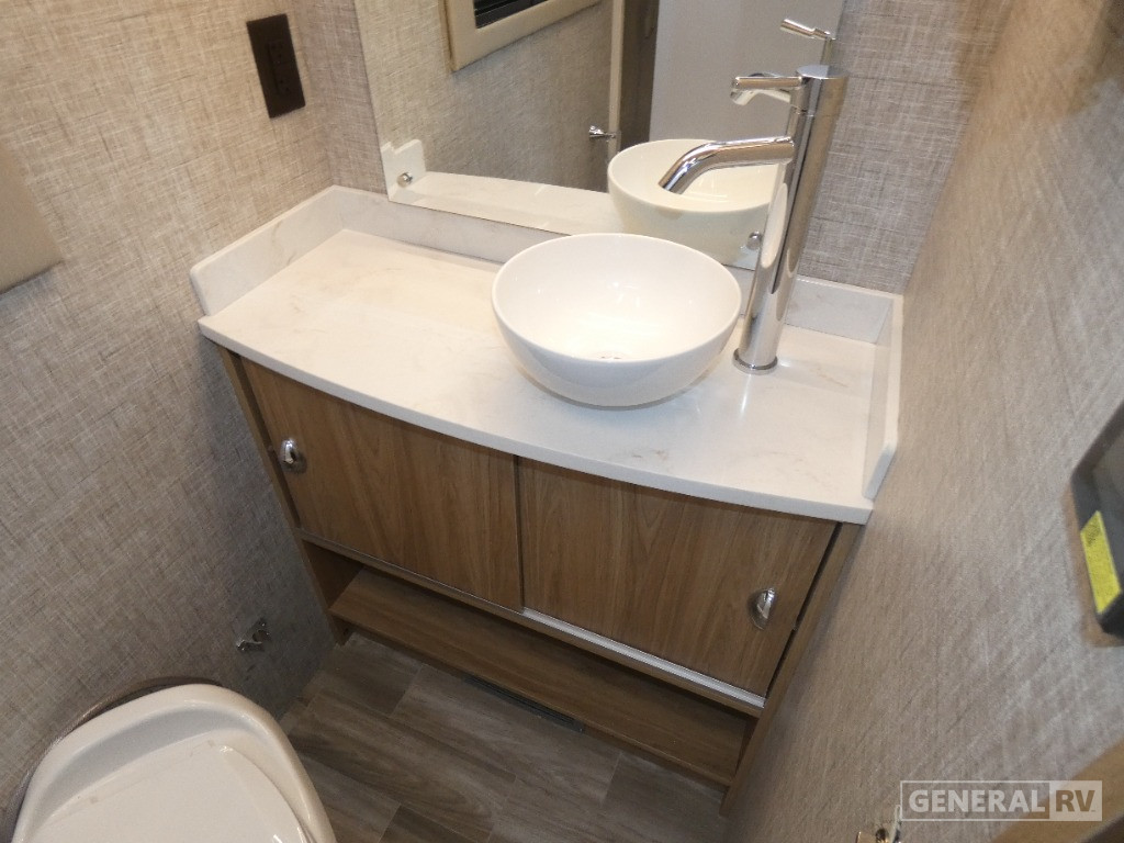 2026 Tiffin Motorhomes Wayfarer 25 XRW for Sale