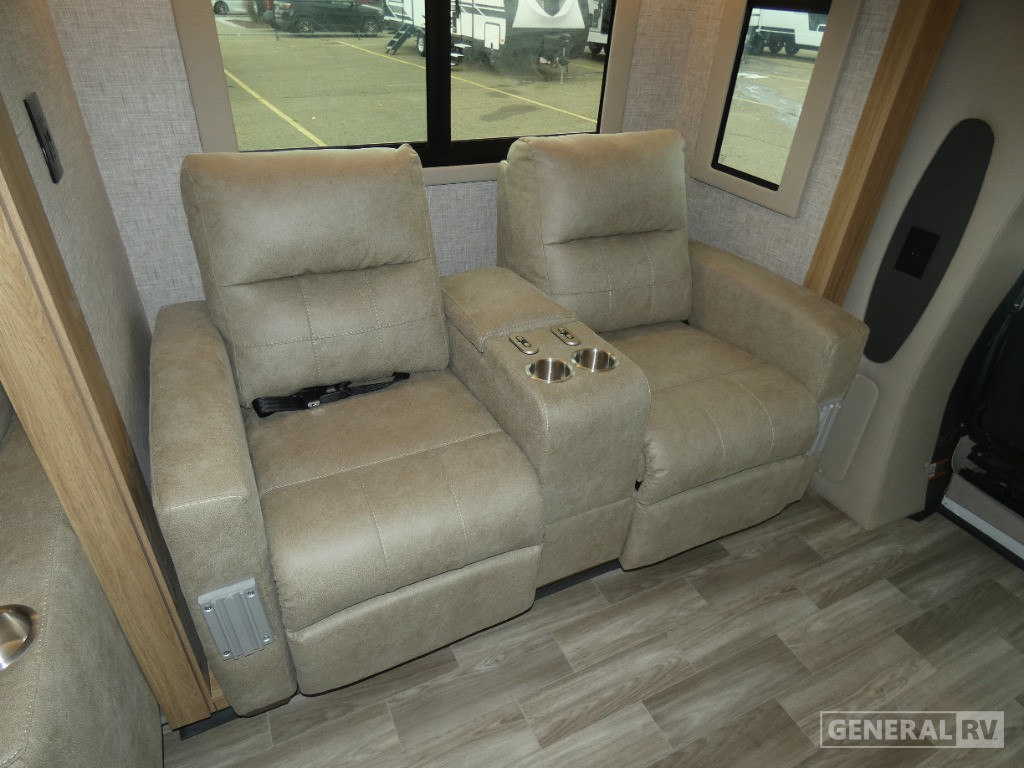 2026 Tiffin Motorhomes Wayfarer 25 XRW for Sale