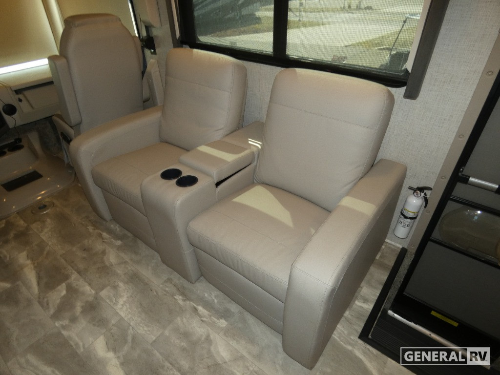 2023 Thor Motor Coach Challenger 36FA for Sale