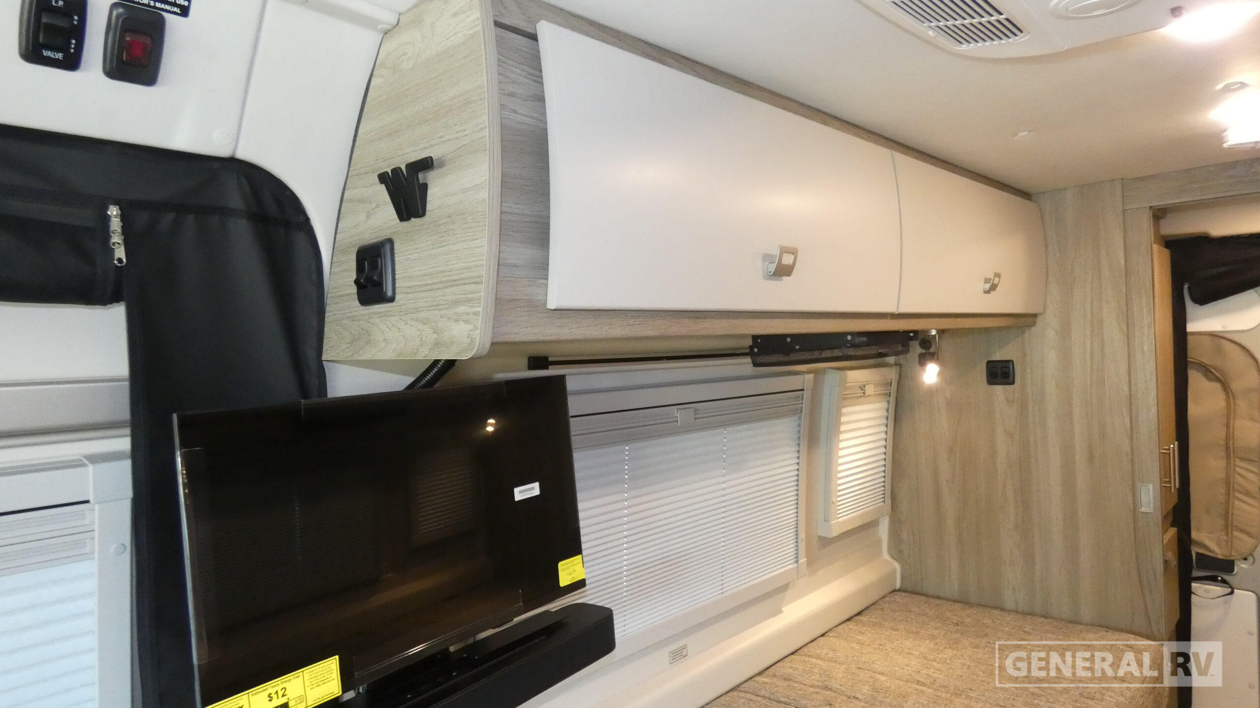 Travato/59K/2026 image-12