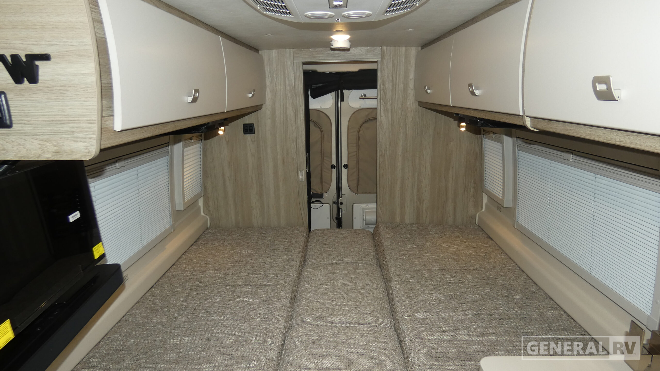 Travato/59K/2026 image-17