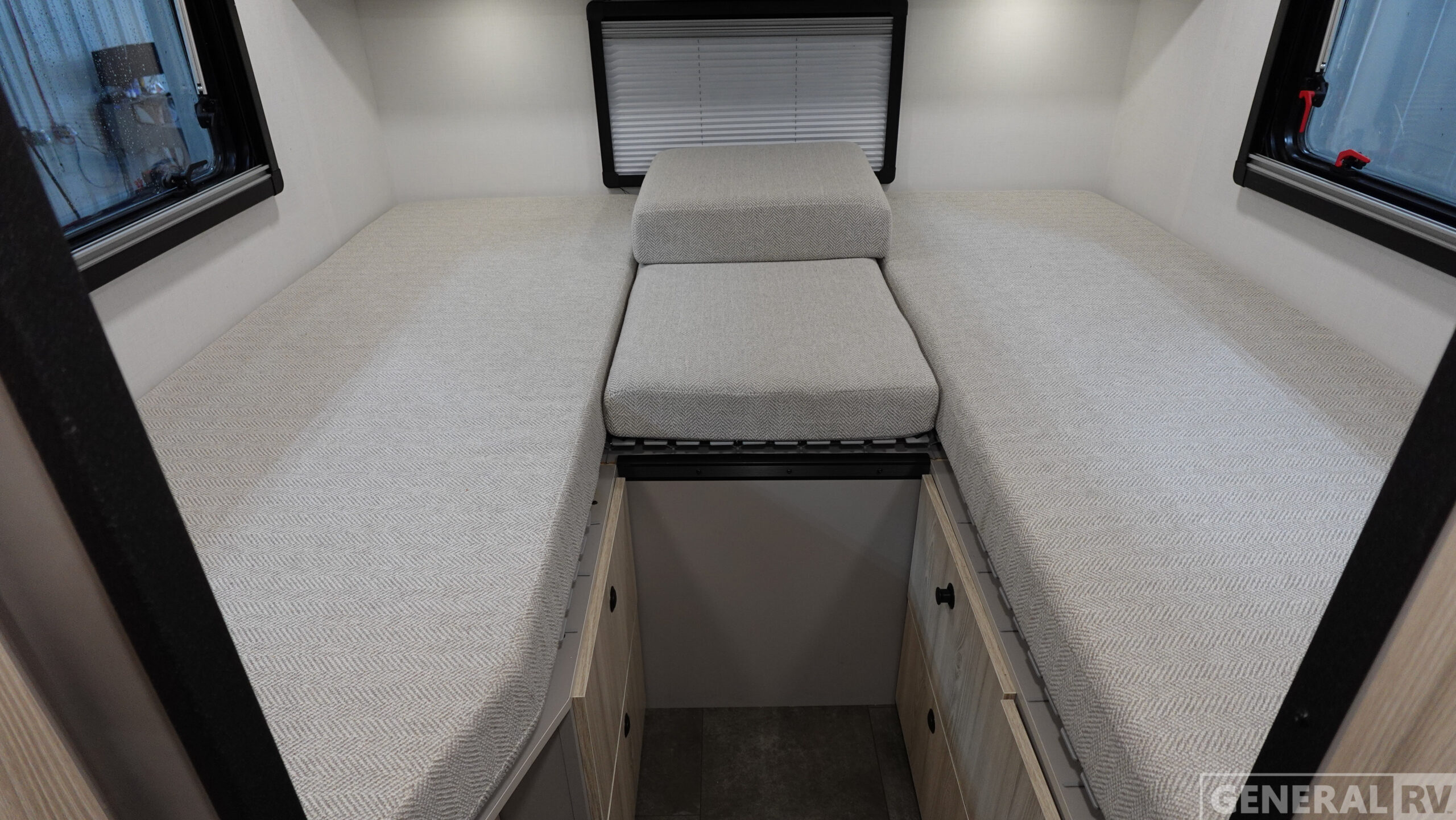 2026 Entegra Coach Condor 23S for Sale