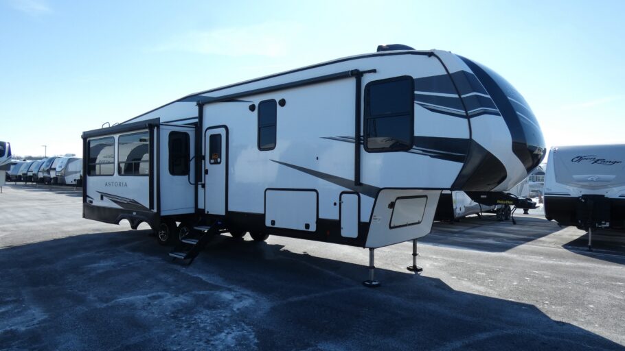 2021 DUTCHMEN 3173RLP