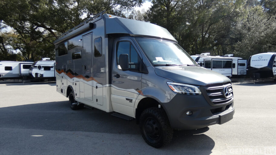 2026 WINNEBAGO 23B