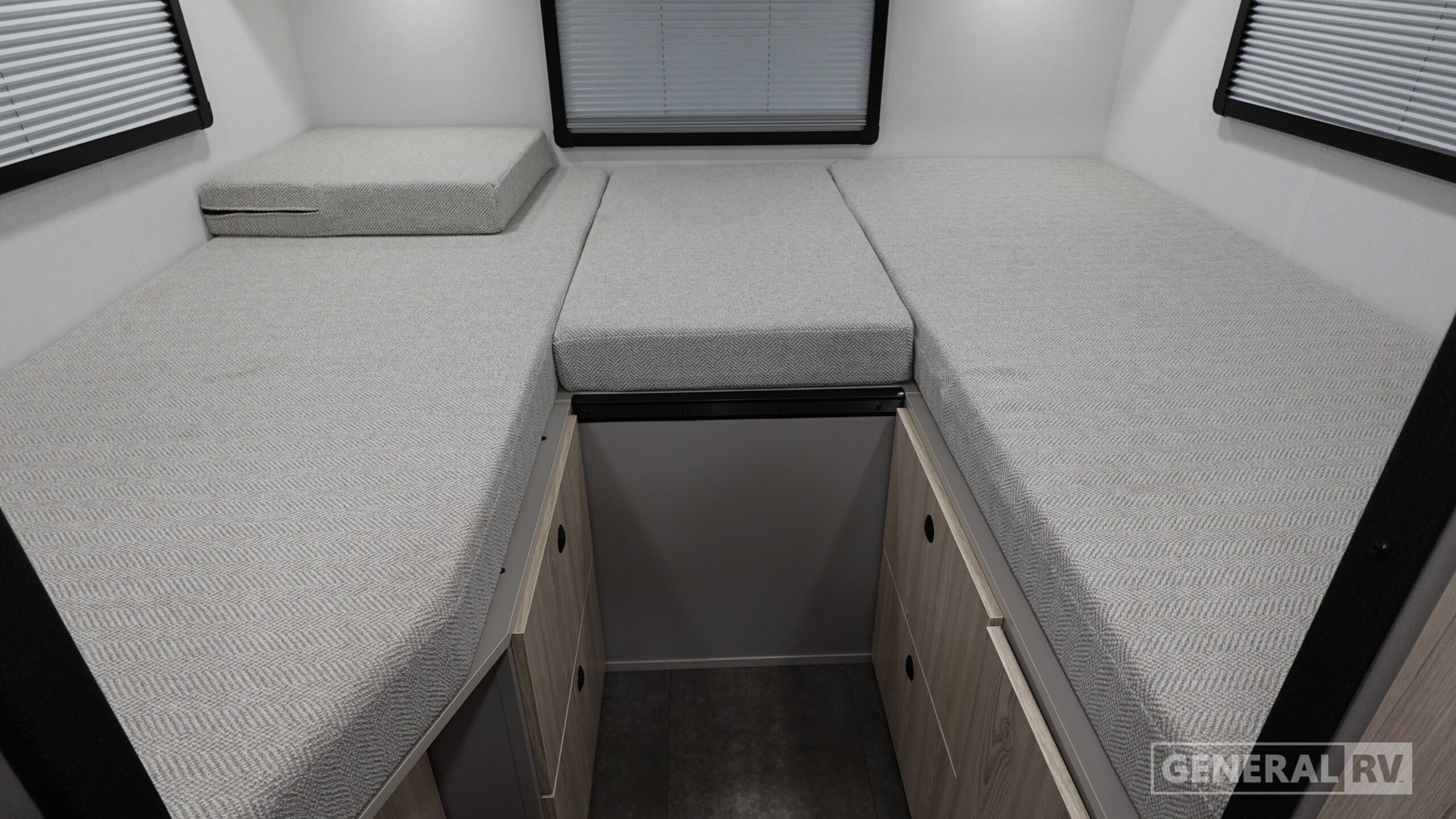 2026 Entegra Coach Condor 22T for Sale