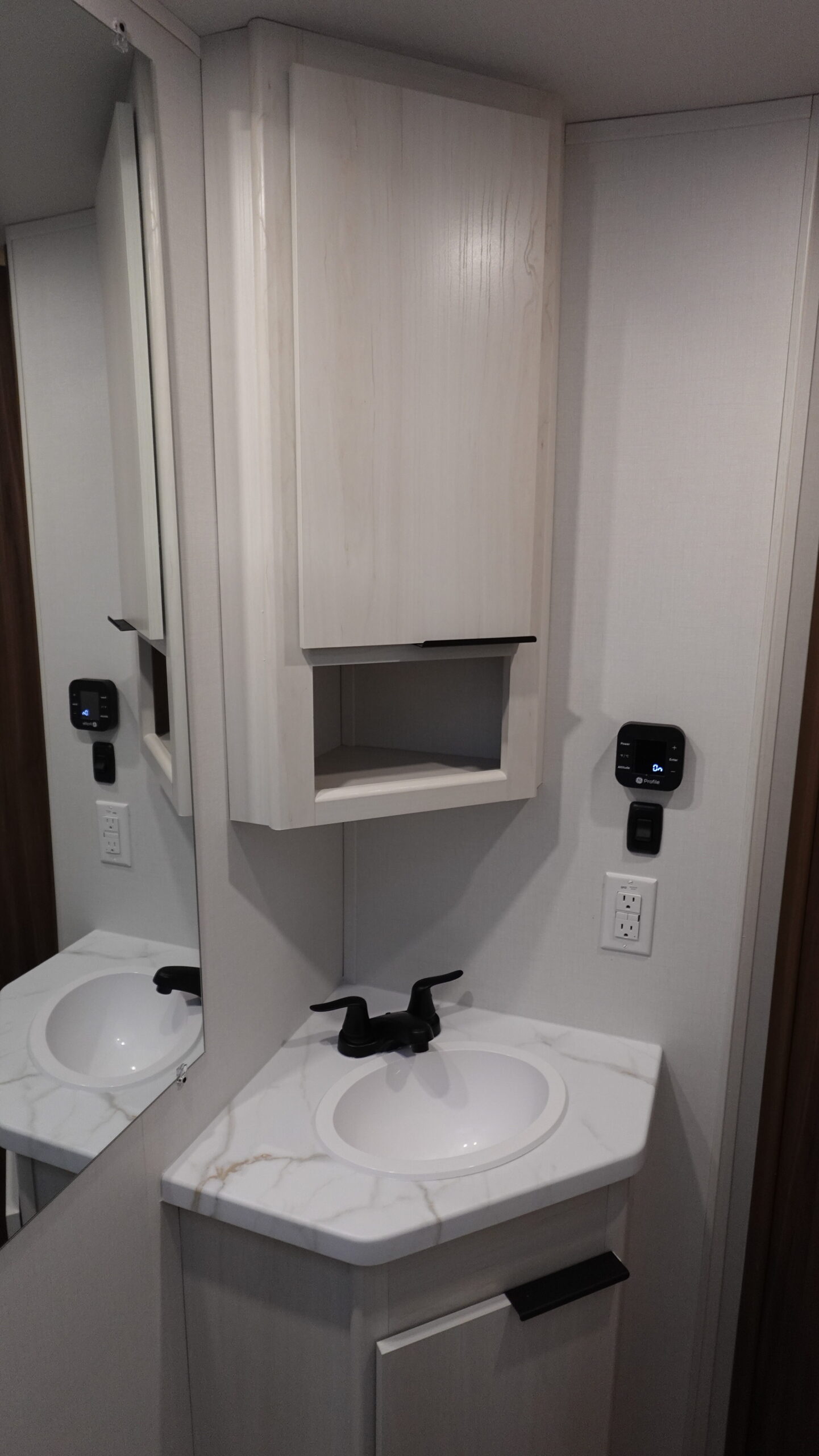 2026 Winnebago Access 25BH for Sale