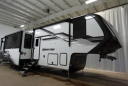 RV Image