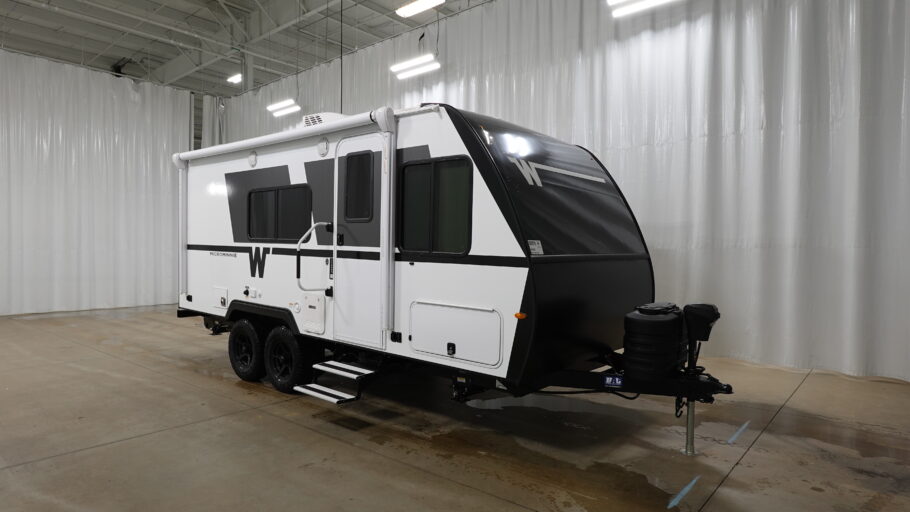 2026 WINNEBAGO 2100BH