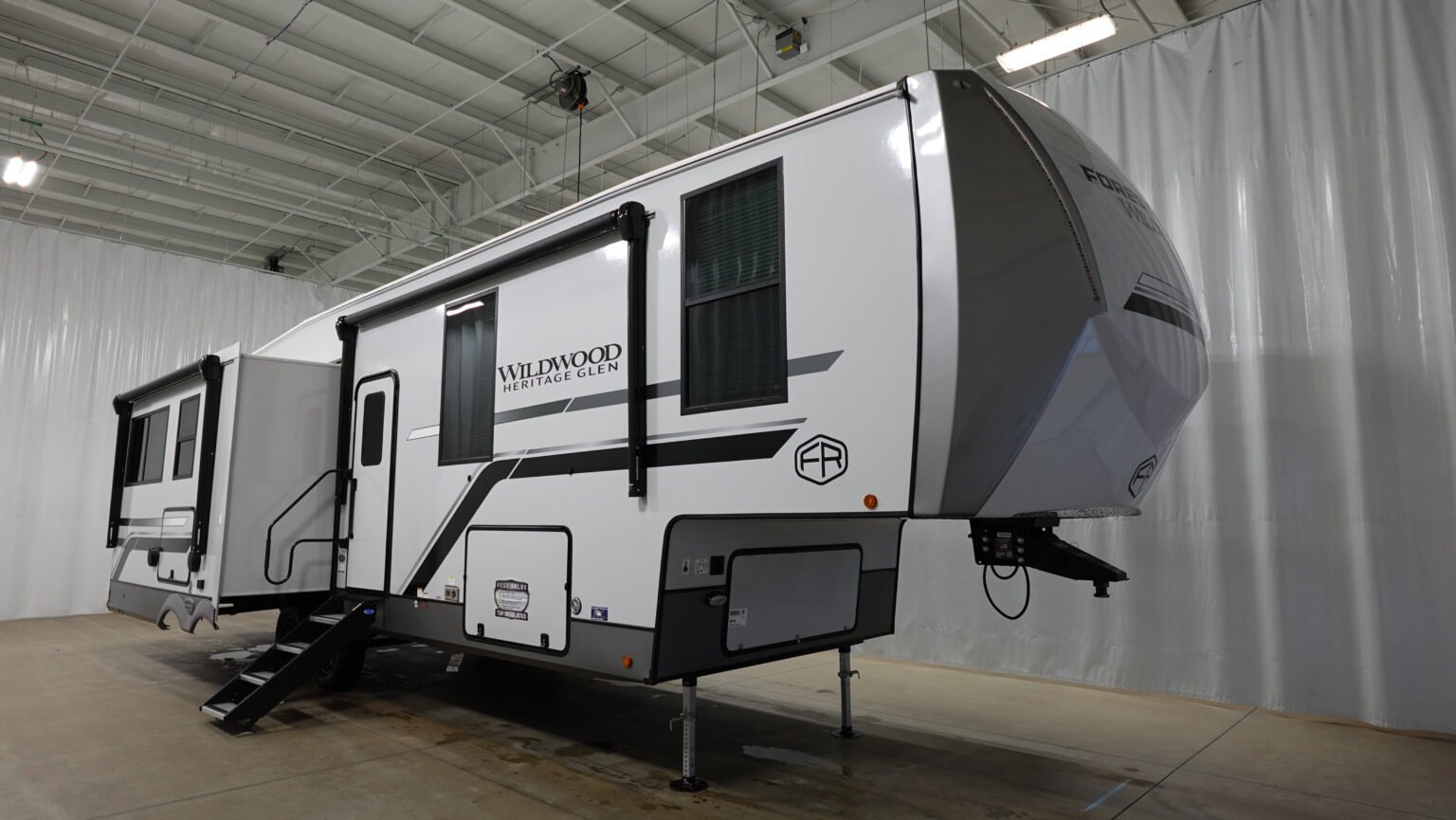 New 2026 Forest River Wildwood Heritage Glen 321DRL Fifth Wheel at