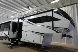 RV Image