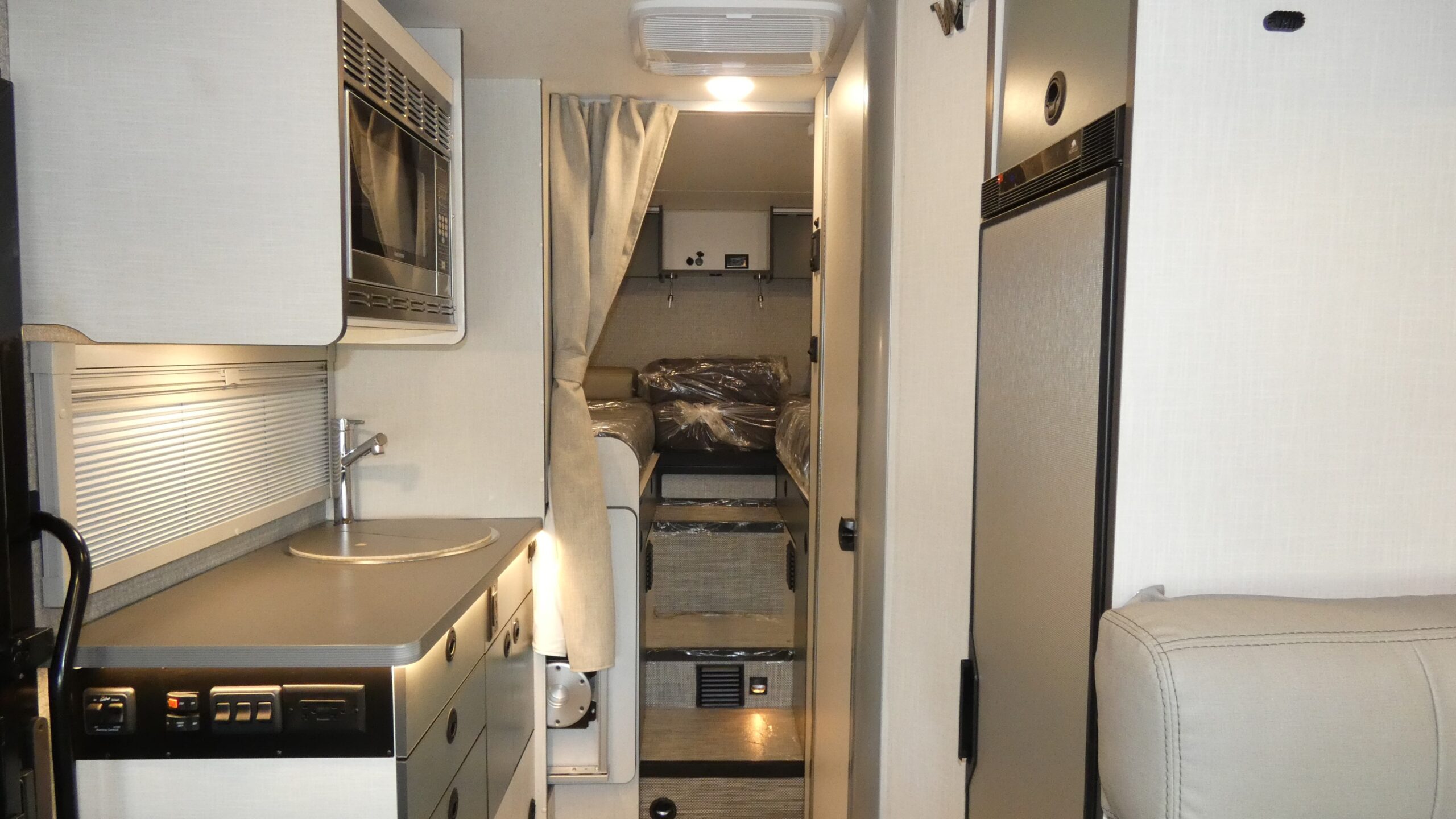 EKKO Sprinter/23B/2026 image-1