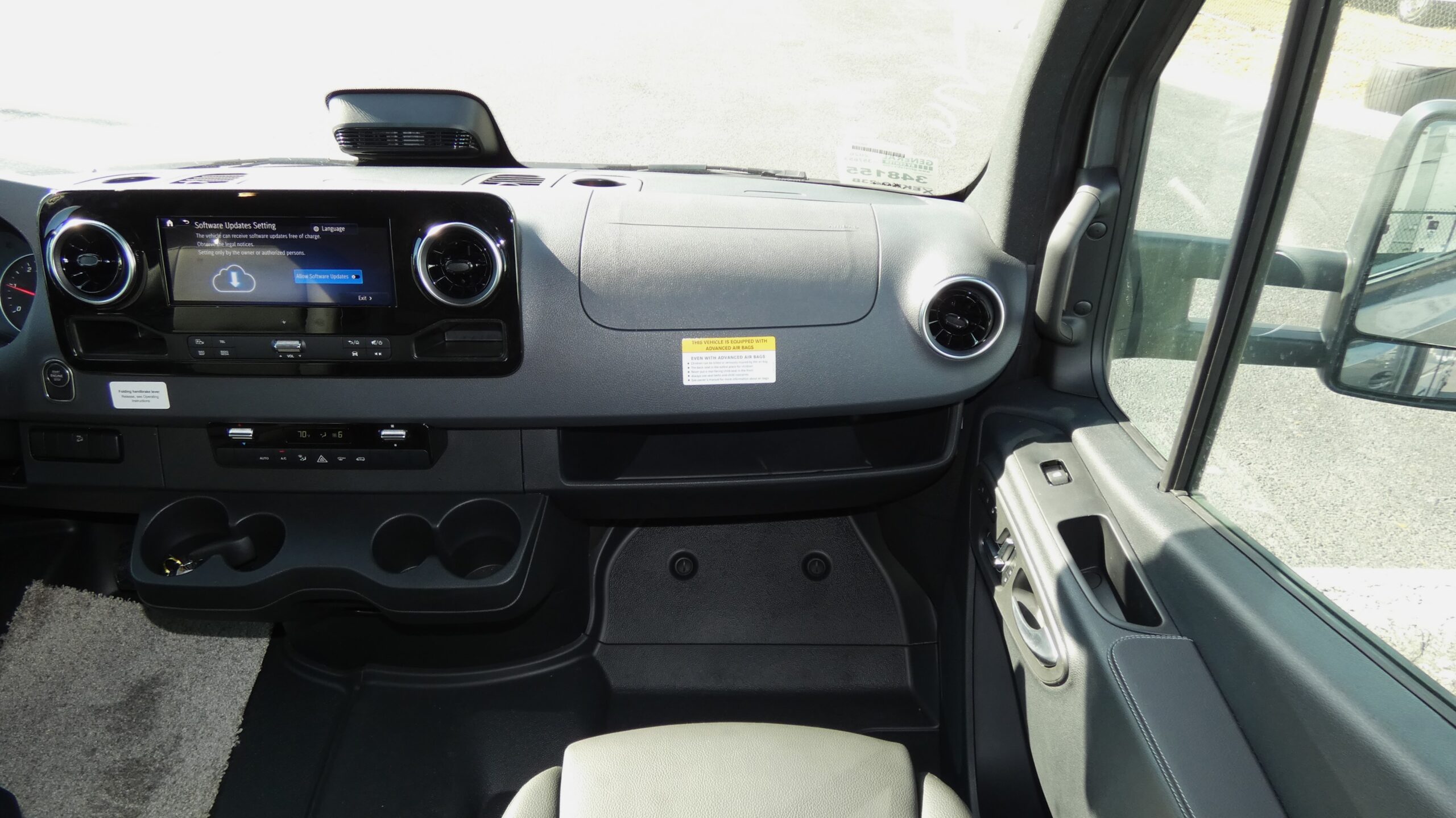 EKKO Sprinter/23B/2026 image-9