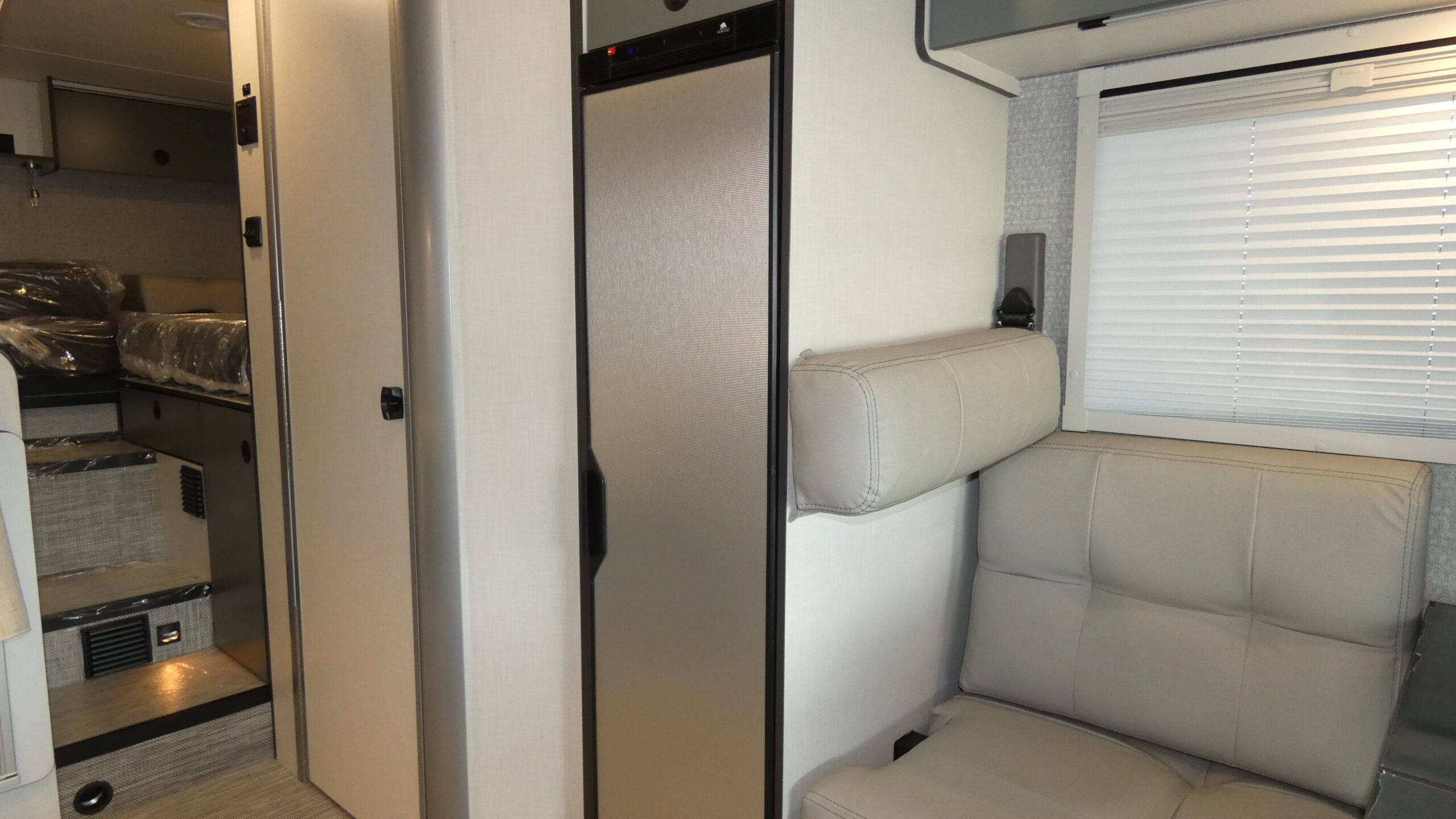 EKKO Sprinter/23B/2026 image-15