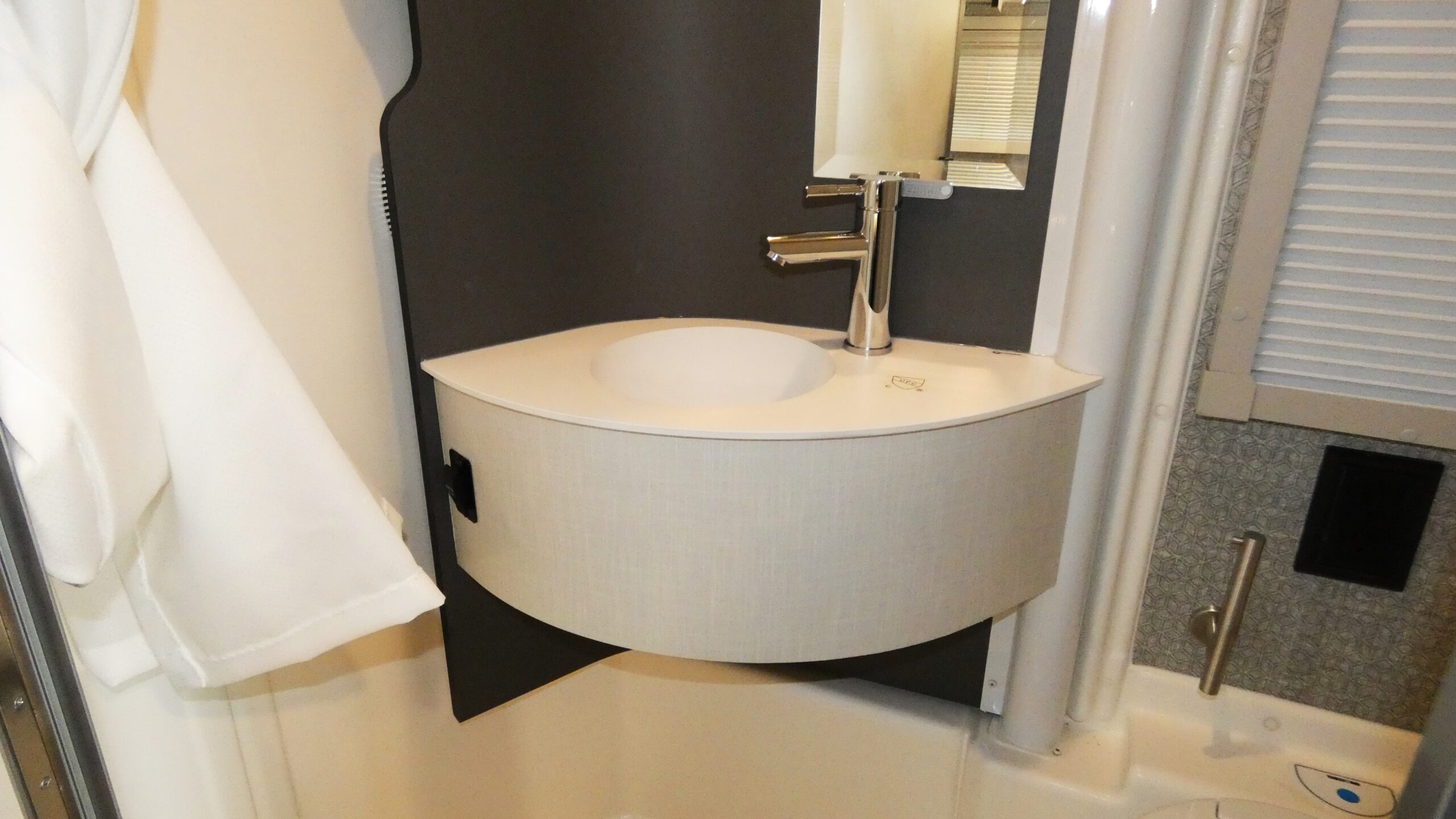 EKKO Sprinter/23B/2026 image-20