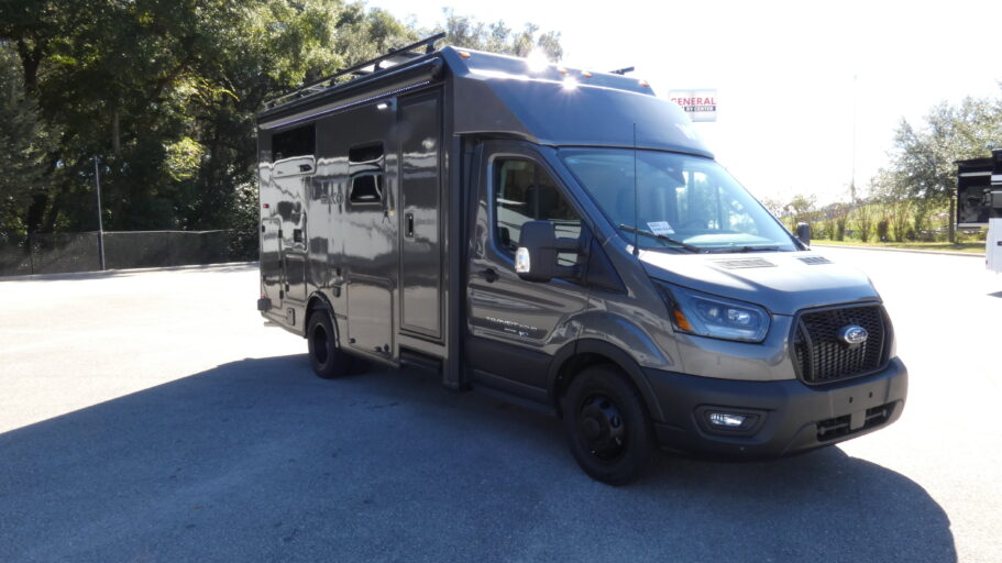 2026 WINNEBAGO 22A