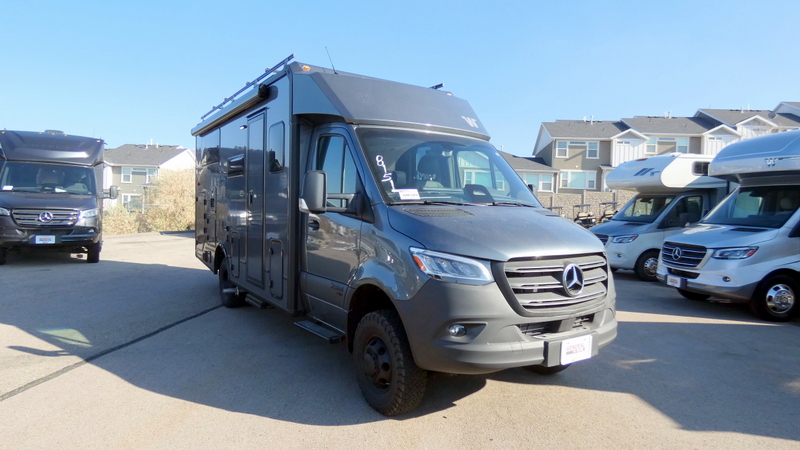 2026 WINNEBAGO 23B