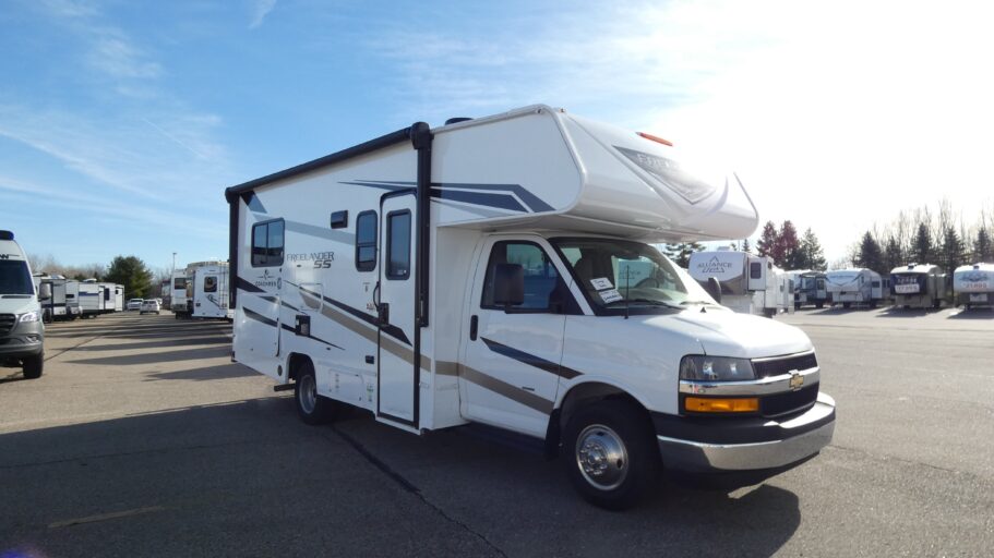 2025 COACHMEN 21QSS Chevy