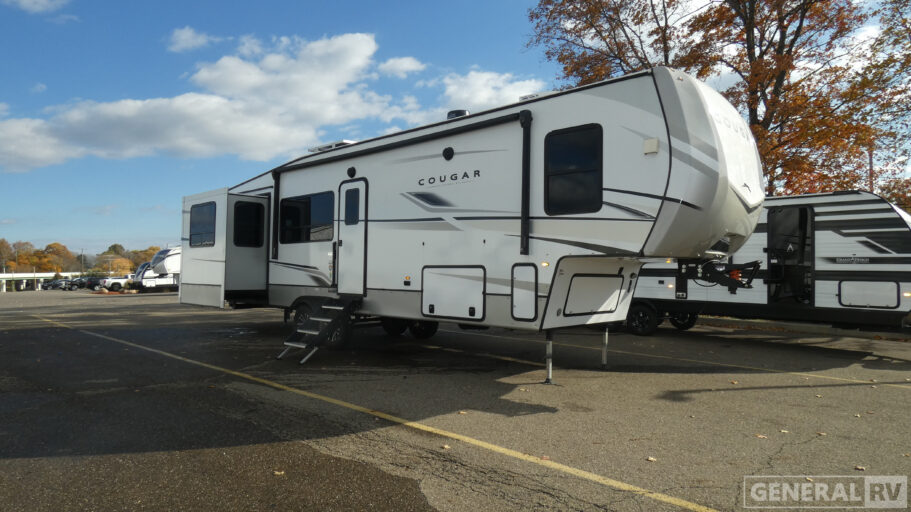 2024 KEYSTONE 320RDS