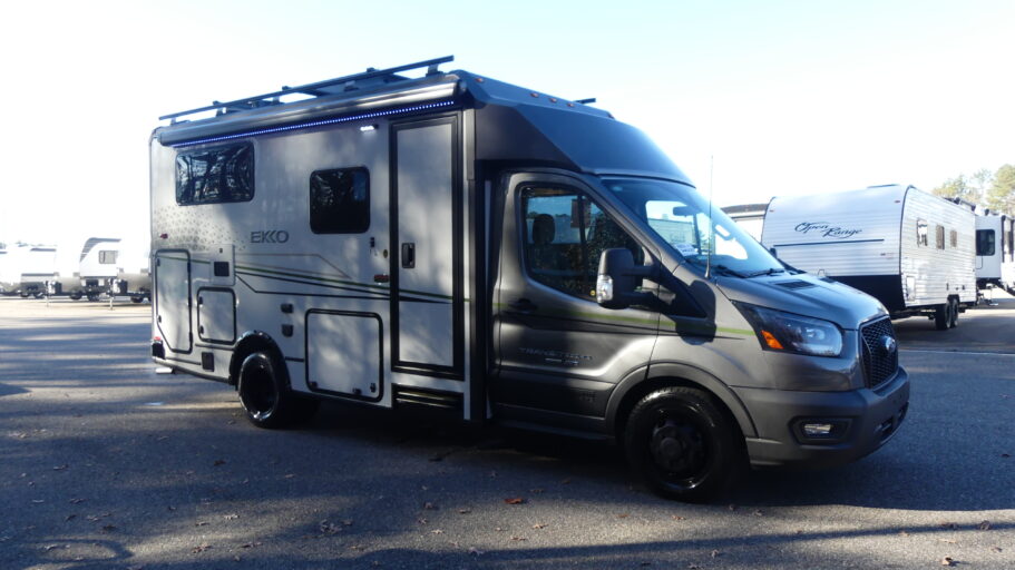 2026 WINNEBAGO 22A