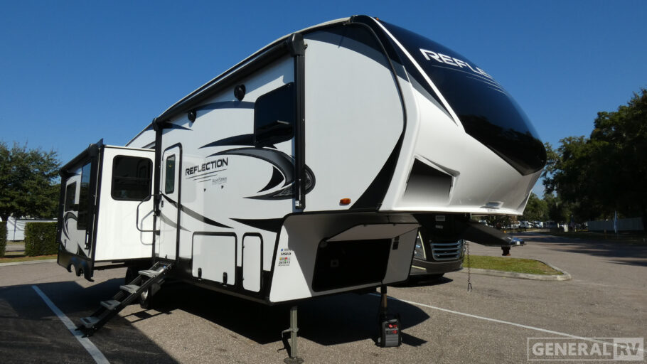 2021 GRAND DESIGN 303RLS
