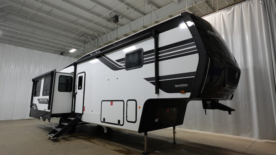 2026 GRAND DESIGN 337RLS