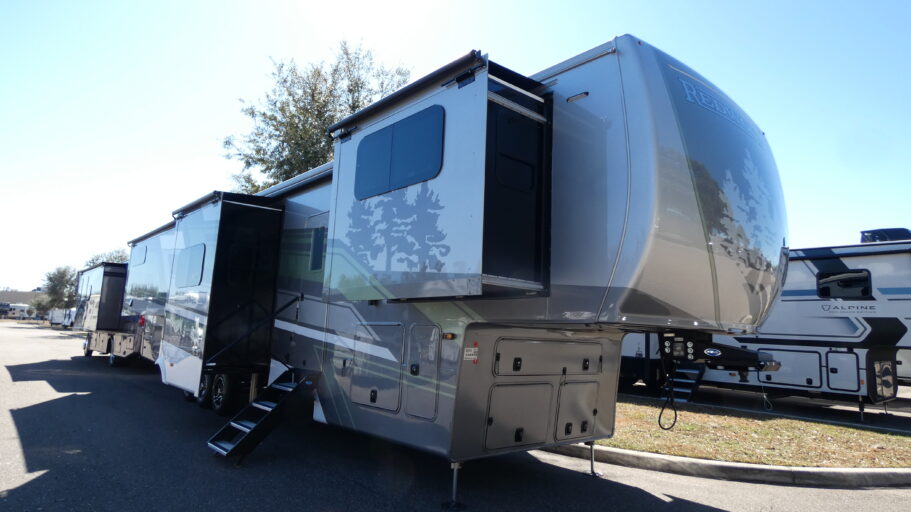 2026 Crossroads RV 420FL for sale on Searchshop