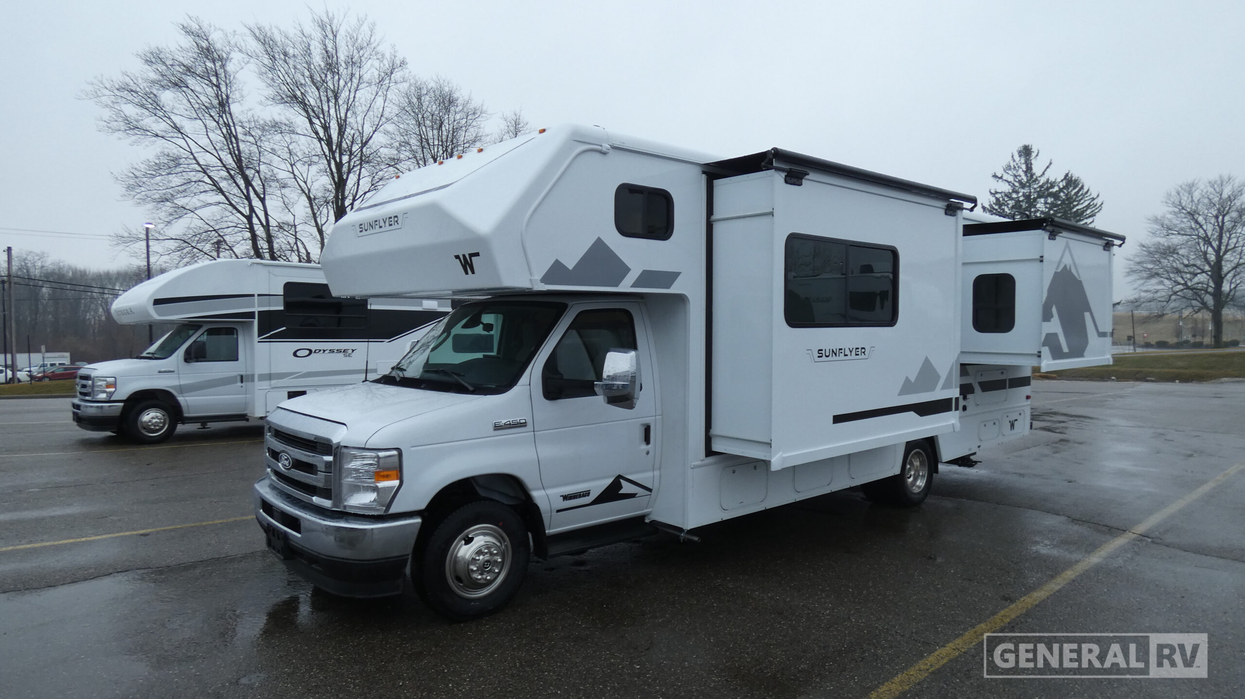 2027 Winnebago Sunflyer 26FE for Sale